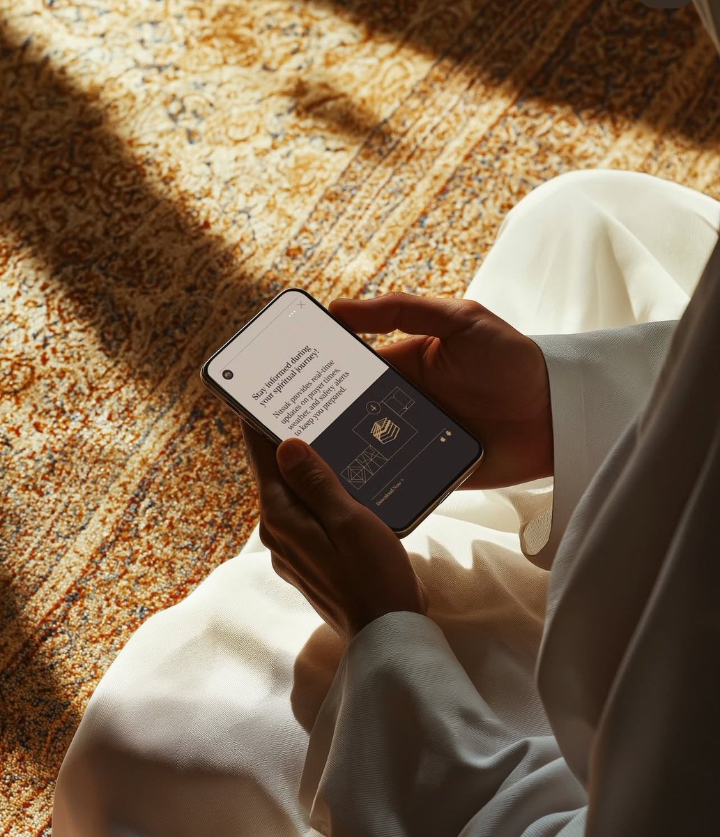 bestudioo's tweet photo. من تفاصيل الكعبة المشرفة وقبة المسجد النبوي الشريف الذين تهفو إليهم قلوب المسلمين من شتى أصقاع العالم استلهمنا ملامح هوية # نسك  @mynusuk حيث عملنا على بناء الاستراتيجية وابتكار هوية بصرية متكاملة تساهم في تجربة عصرية وسلسة لـ #ضيوف_الرحمن https://t.co/1lJ9ZoWIym
