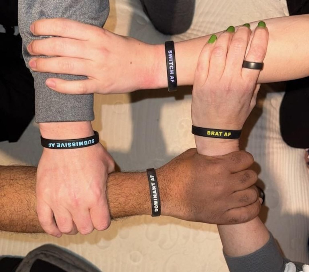wolfspiritdc's tweet photo. New community bracelets are in! Come grab yours at the next @wolfspiritdc event! See you there!

Which photo is your favorite? Let us know in the comments (Jay vs Taylor) 😜 https://t.co/DapvM8CgMN
