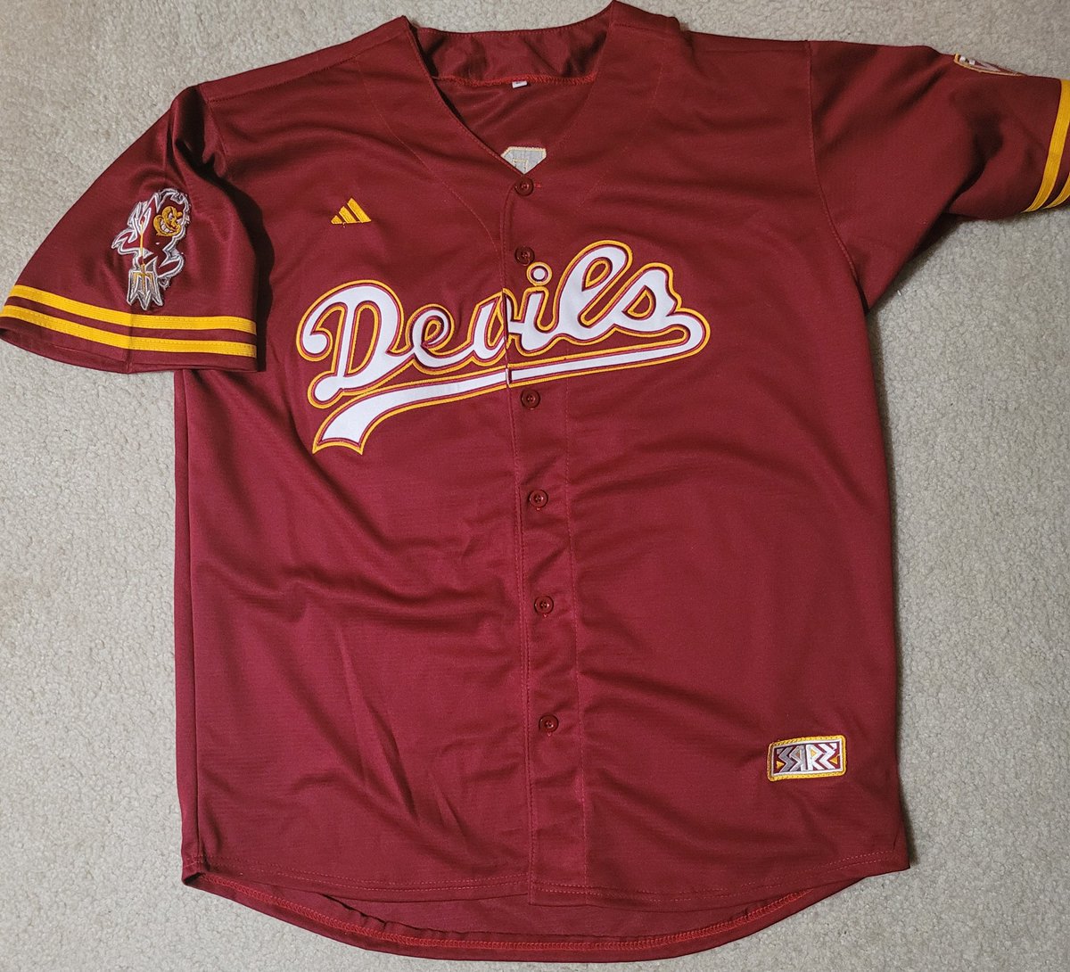 <a href="/TheRealJHair/">Jerry Hairston, Jr.</a> look what Jen got me! <a href="/hairston_landon/">Landon Hairston</a> Jersey! I'll wear it to Phoenix Muni next time I'm out there, assuming it's not 110° again!