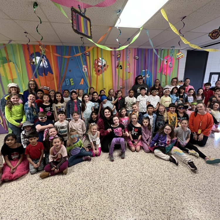 CESLearning4ALL's tweet photo. Book Fair is radical! Today we dressed in 80's style. https://t.co/DKLOyNSkFI