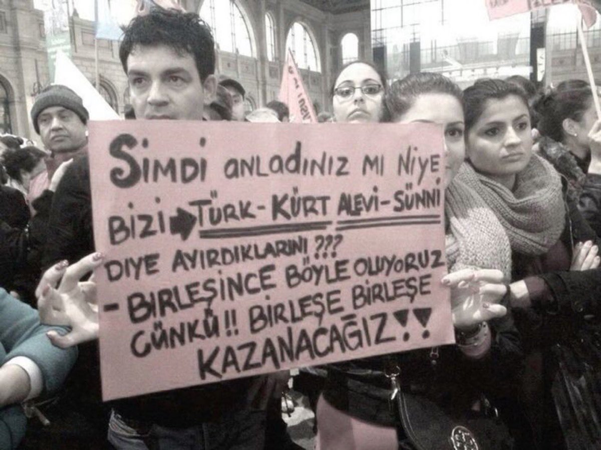 murat_tlv's tweet photo. #sokağa çık Türkiye

Her gün
İftar demeden sahur demeden

Sokağa çık. https://t.co/LYlcXWFyrT