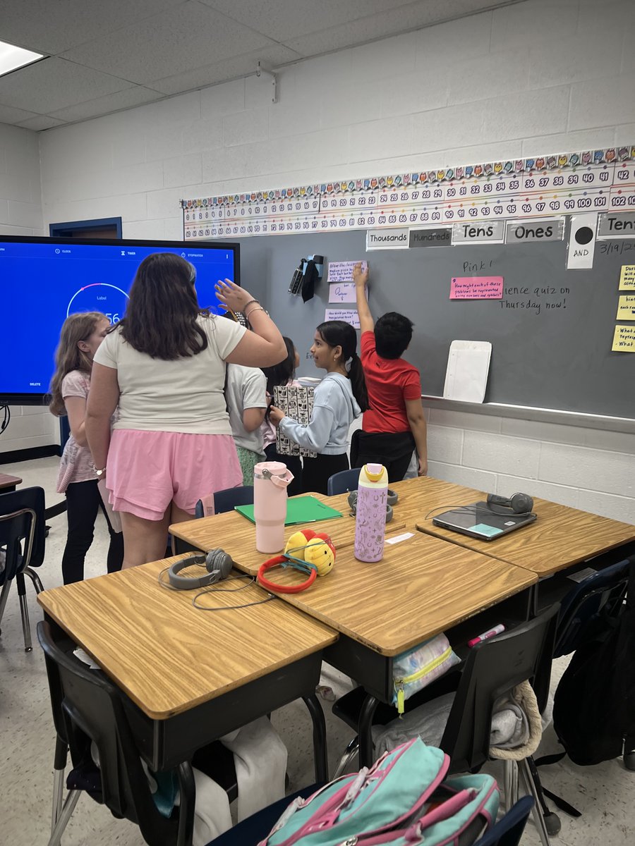 MMPTurtles's tweet image. In 4th grade, Mrs. Odom&apos;s homeroom did a gallery walk to learn more about solving fractional equations today. #MathIsFun @FCPS1News