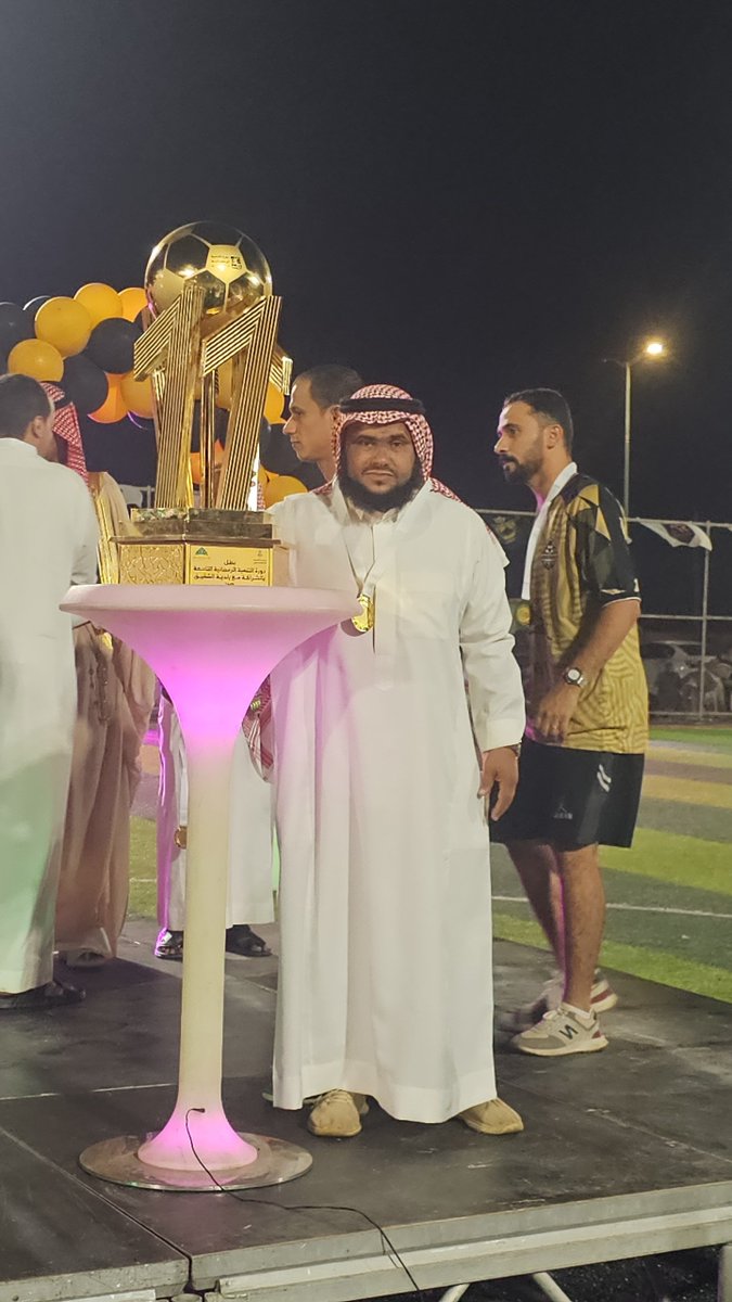 علي المشاري_ كاتب صحفي tweet media