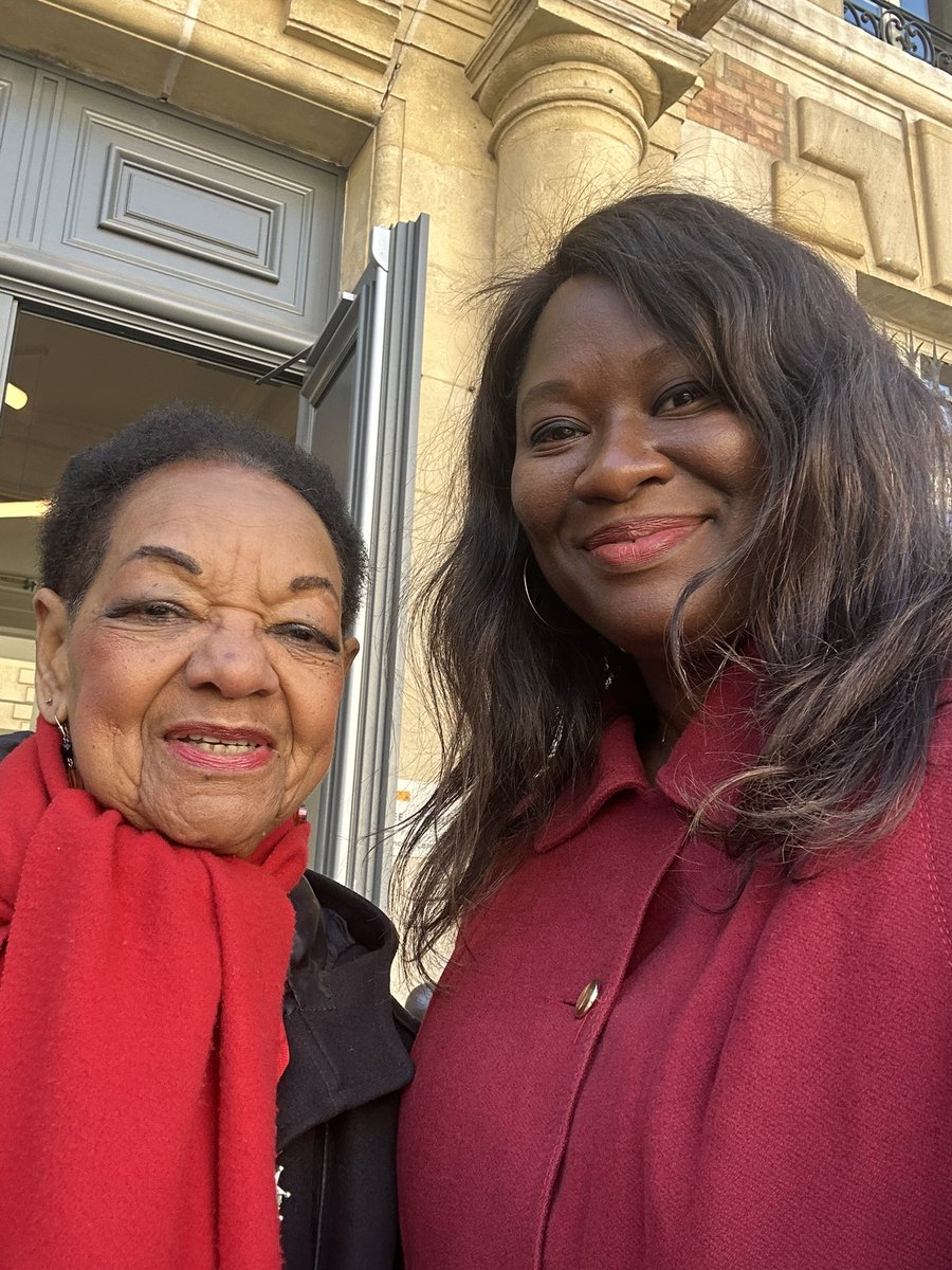 Kolia_Benie's tweet image. 🕯️ Ce #19mars 2025, nous rendions hommage aux victimes civiles et militaires de la Guerre d’#Algérie, et des combats en Tunisie et au Maroc. 

Sincère et apaisée, notre mémoire collective ne doit oublier personne pour bâtir la France de demain. 

#19mars1962 #Paris19