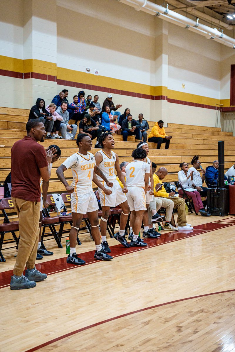 “Wish we could run it back one more time, Class of 2025! You all will truly be missed. Once a Tiger, always a Tiger! 🐯💛🤍#TigerPride #SoldanBasketball #PHL”