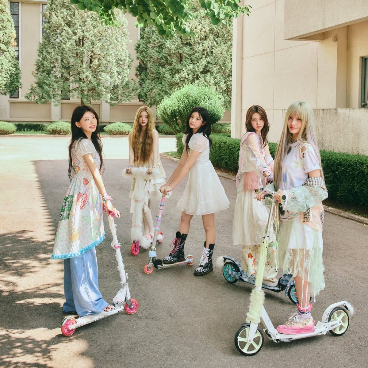 🚨| Segundo artigo, ILLIT irá fazer seu retorno com um novo álbum no segundo trimestre de 2025! (abril e junho)

m.entertain.naver.com/article/241/00…

#ILLIT #아일릿 <a href="/ILLIT_official/">ILLIT official</a> <a href="/ILLIT_twt/">ILLIT</a>