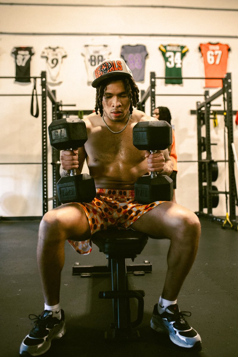 daijahn5's tweet image. Million dollar curses turn to million dollar dreams !! #AGTG #whodey