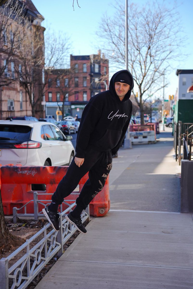 🔥Russ🔥 (@rlyruss) on Twitter photo 