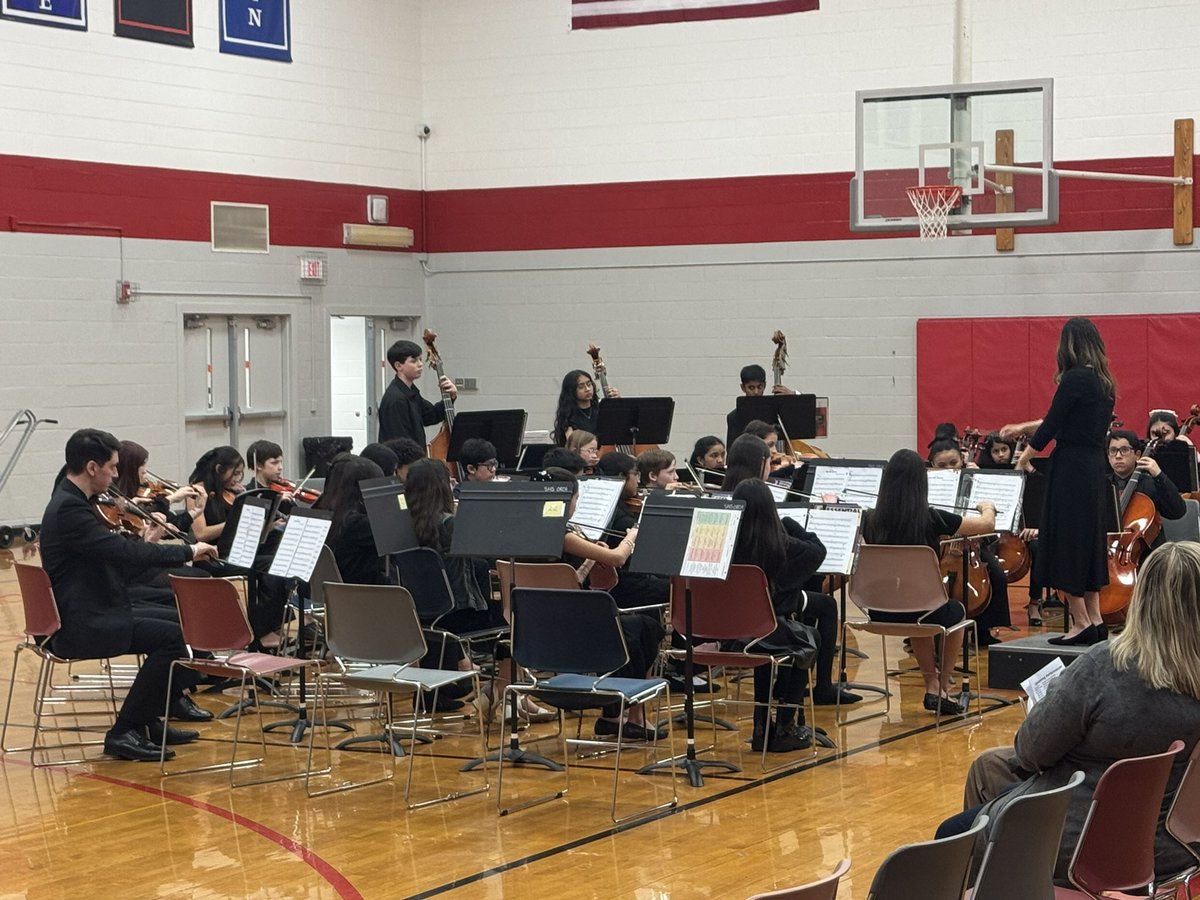 What a terrific orchestra concert at Stratford Middle School tonight. The orchestra sounded amazing. HUGE shout out to our fantastic musicians and directors. Great things happening in CCSD93! <a href="/CCSD93/">CCSD93</a>
