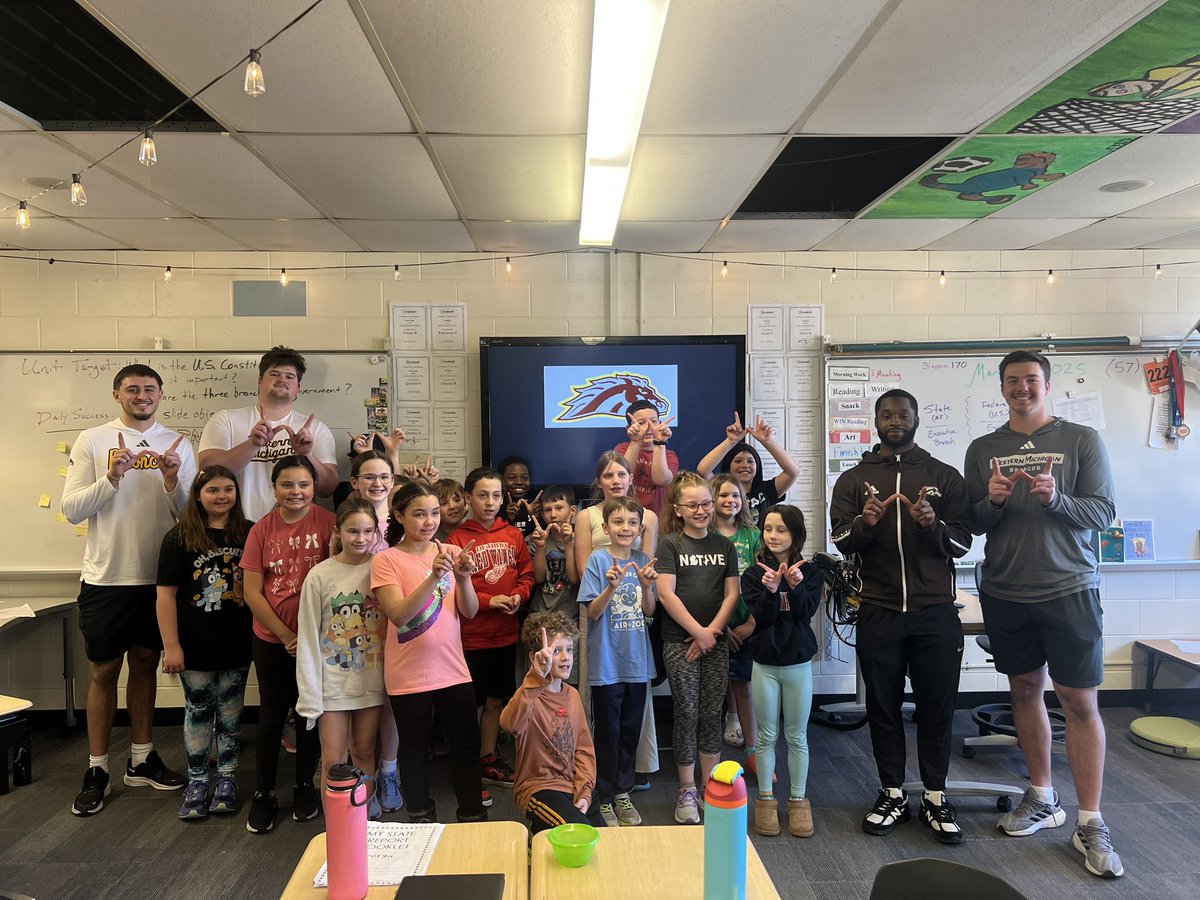 Blake Bosma (@blake_bosma) on Twitter photo I had a great time at Portage Elementary School! Glad I could give back to the community. <a href="/BroncsWillReign/">Broncos Will Reign Collective</a> #broncoswillreign I had a great time at Portage Elementary School! Glad I could give back to the community. <a href="/BroncsWillReign/">Broncos Will Reign Collective</a> #broncoswillreign