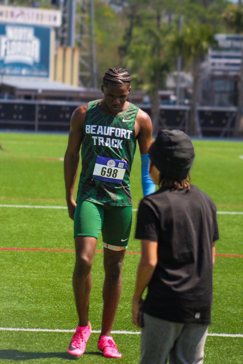 AmarePatterson's tweet photo. First time competing in FLORIDA‼️ thank you for the invite to the BOB HAYES INVITATIONAL track and field Meet @bobhayestrack   #SC2FLA https://t.co/dizhTEtK4C