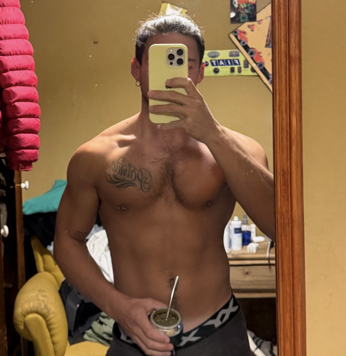 mnlpcd's tweet image. Mates?