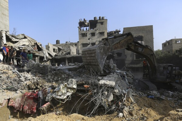 MALHACHIMI's tweet photo. Dear @DonaldJTrumpJr
I follow you on Twitter and believe you're a good and a decent person, which is why I’m writing to you.
Does your father know that Israel has killed over 200 children in Gaza in the last 48 hours after violating a ceasefire agreement brokered by the US, with your father's envoy involved?
Why would your father want to stand before God on Judgment Day with the blood of these innocent children on his hands? Wouldn’t it be better for him to pressure Netanyahu to honour the ceasefire agreement?
I’ve heard your father say he always keeps his promises, so where are his promises to American Muslim and Arab voters to stop the bloodshed in Gaza?
Also: is war really the only solution to the Red Sea shipping crisis? The Houthis have stated they will not block ships except those heading to Israel, protesting the blockade of food, water, and medicine to Gaza. They’ve said they would allow the ships through if Israel lifts the blockade.
What’s the better, safer option: starting a war in Yemen, or convincing Israel to lift the blockade on Gaza?
You’re a father with children, and so is your father. How can you both accept depriving over two million people in Gaza of basic necessities like food, water, and medicine? Even if they were cats or dogs, isn’t it morally wrong to deny them these essentials?
Please, talk to your father and urge him to adopt a humanitarian approach to Middle Eastern issues, not one that fuels war and deepens the ongoing human suffering.
Thank you for understanding.
@MALHACHIMI
cc. @realDonaldTrump @JDVance @SecRubio