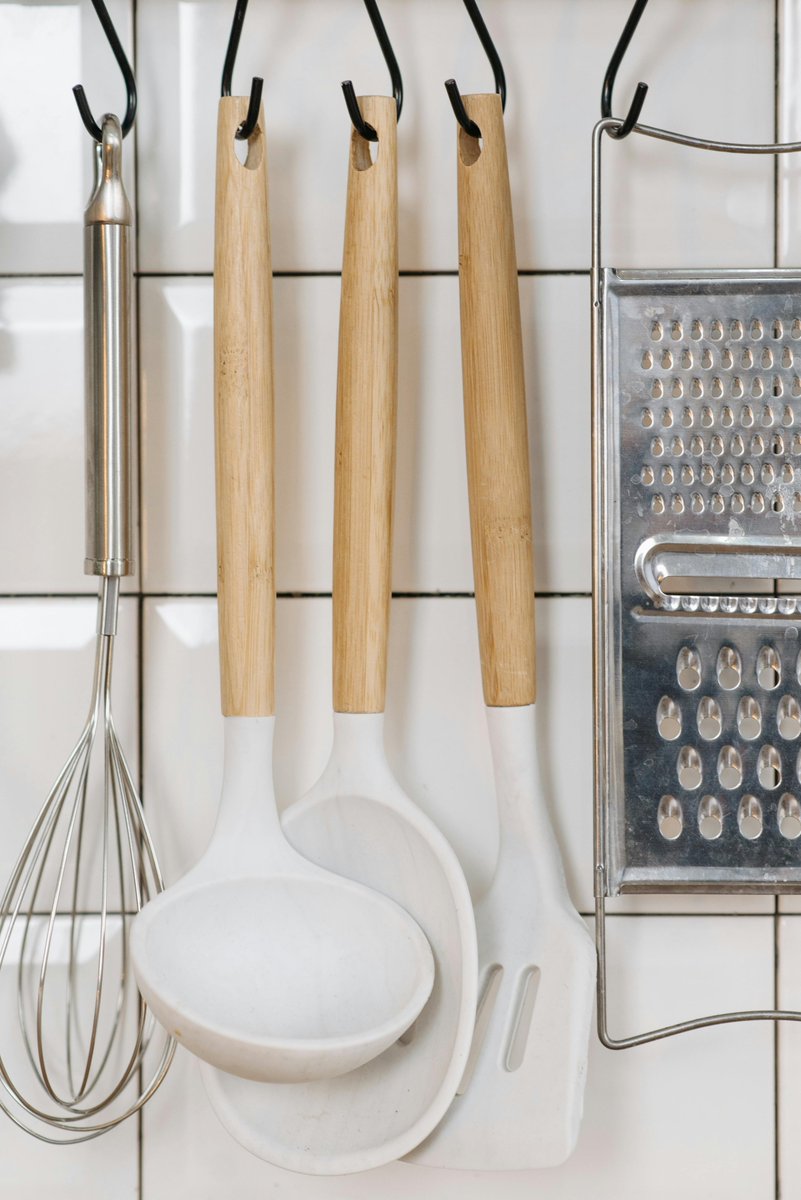 Kitchengizgal's tweet image. Your one-stop shop for must-have kitchen essentials—making cooking effortless and enjoyable! 🍽️

kitchengizmogalore.com

#KitchenEssentials #CookWithEase #MustHaveGadgets #HomeChef #SmartCooking #TimeSavingTools #KitchenLovers #EverydayCooking #CookingMadeSimple #KitchenUpgrades