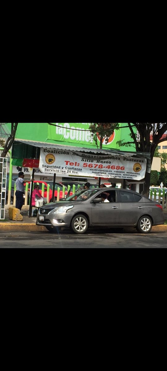 PapiOzzy's tweet photo. @inveacdmx Hasta carros particulares en sitios jajajaja, bola de corruptos https://t.co/irtTjOdK7y