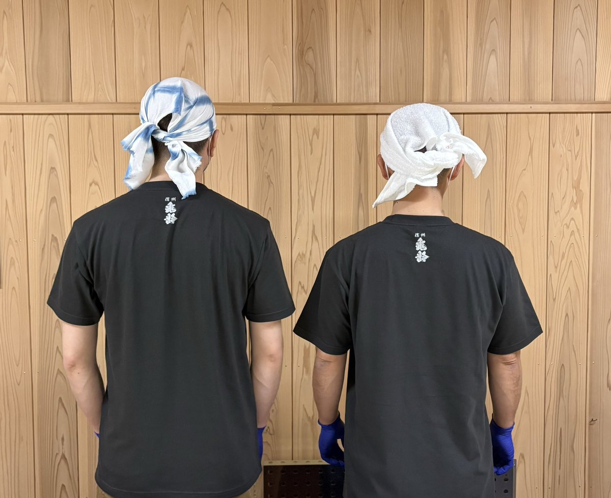 今日から新作Tシャツ販売しています