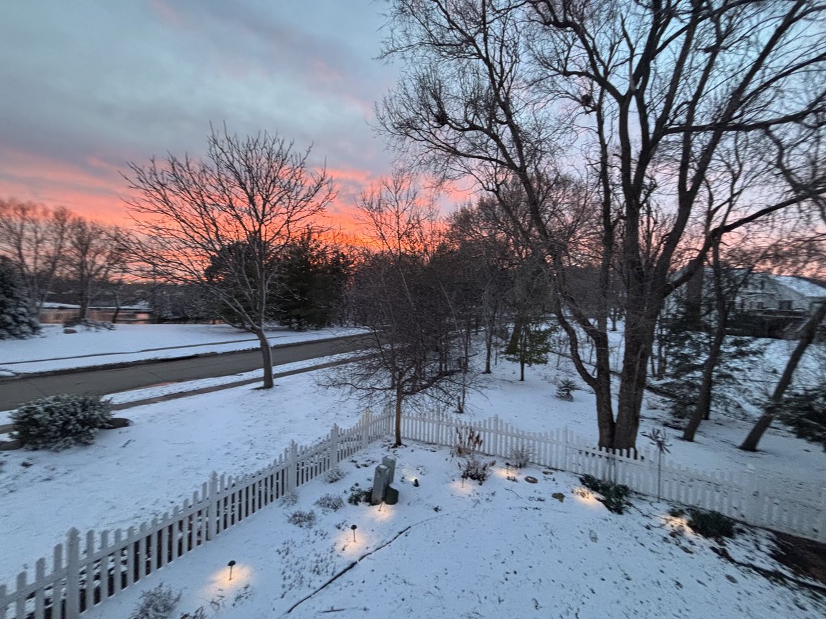 schroeder_ann's tweet image. Last day of winter. #BringOnSpring