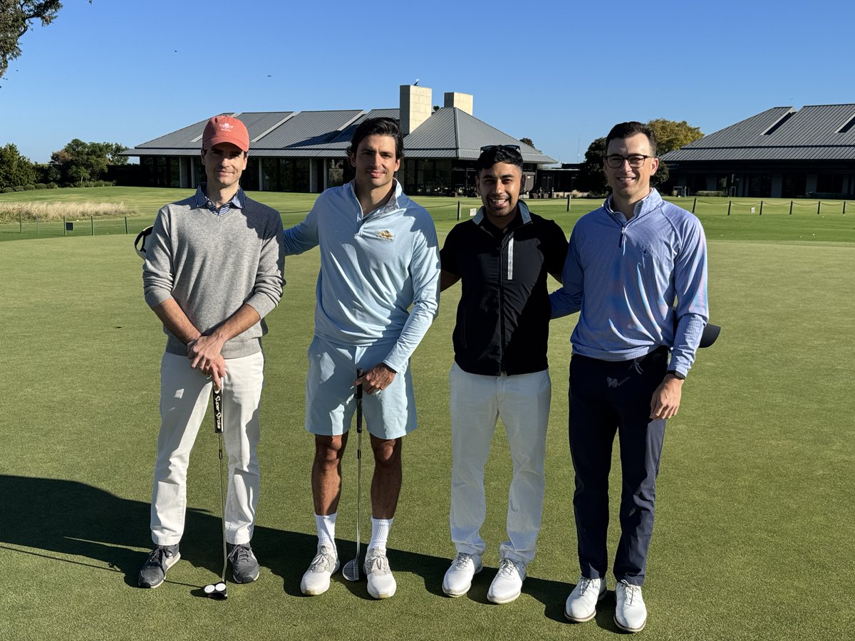 Metropolitan Golf Club (@metropolitangc) on Twitter photo While <a href="/ausgrandprix/">F1 Australian Grand Prix</a> rolls out of Melbourne <a href="/Carlossainz55/">Carlos Sainz</a> lingered a little, soaking up a spectacular day at The Metropolitan Golf Club!
Playing with Carlos Snr, the group was hosted by Metro teaching profession, Brandon Rave.
Looking forward to welcoming Carlos back in ‘26! While <a href="/ausgrandprix/">F1 Australian Grand Prix</a> rolls out of Melbourne <a href="/Carlossainz55/">Carlos Sainz</a> lingered a little, soaking up a spectacular day at The Metropolitan Golf Club!
Playing with Carlos Snr, the group was hosted by Metro teaching profession, Brandon Rave.
Looking forward to welcoming Carlos back in ‘26!