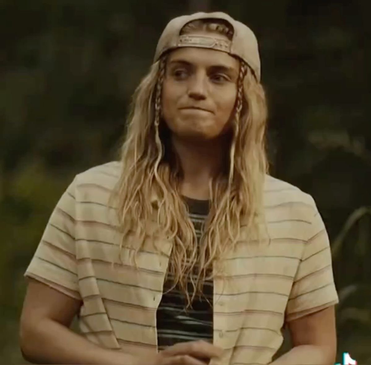 weswheeler_'s tweet photo. Melissa Hat oh how you continue to charm me with your silly crazy ways https://t.co/26C1ctisXN