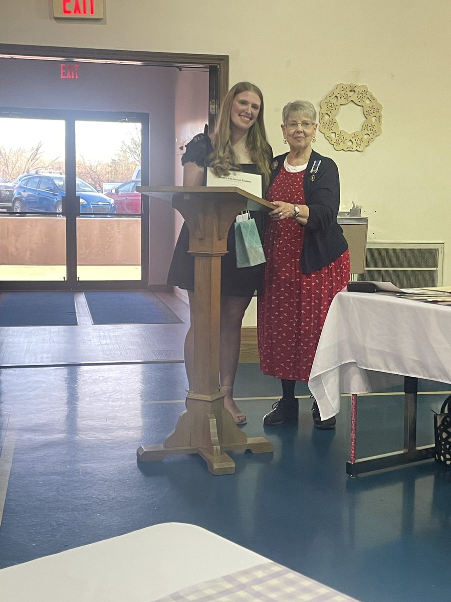 BHS Softball tweet media