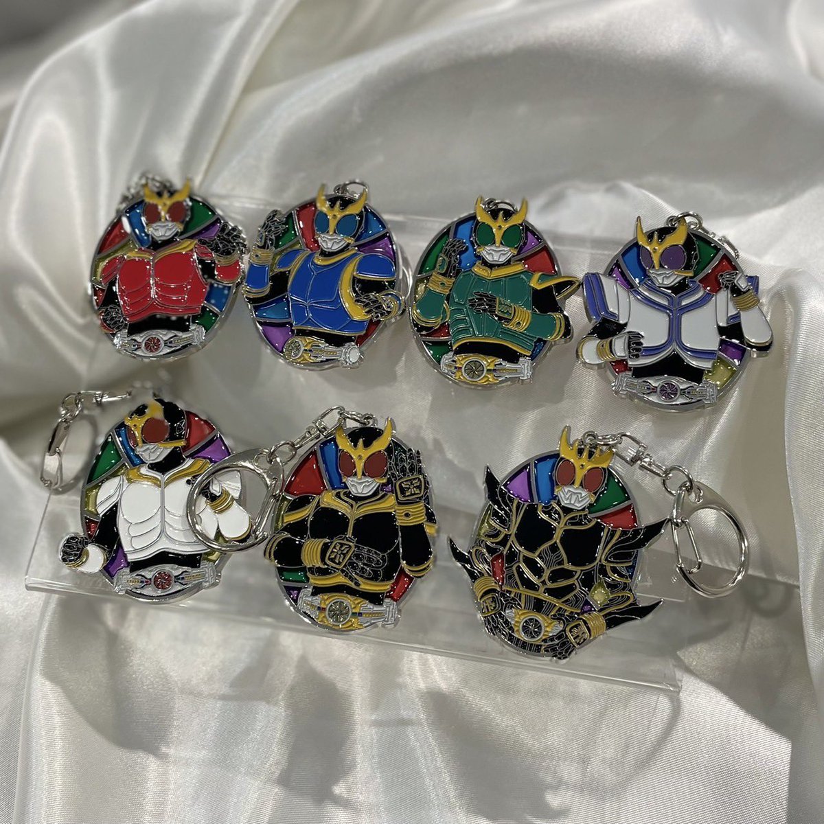 仮面ライダーストア on X