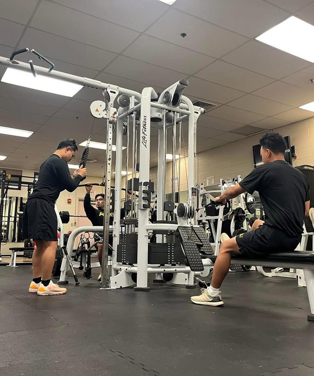 USARPAC's tweet photo. Check out the 962nd Quartermaster Company’s Oahu and Alaska platoons training hard! The H2F program boosts Soldier readiness by focusing on holistic health. Learn more: https://t.co/Q65zHTDG89 #H2F
@9thmsc
#workoutwednesdays #Generate #Training https://t.co/pzGfkc0obB