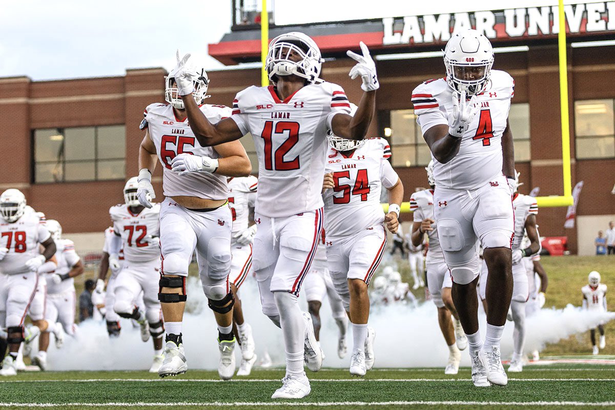 CamANewton's tweet photo. #AGTG after a great call with @CoachSpo_ I’m blessed to have received an offer from @LamarFootball! @coachmac_22 @CoachRossomando @TFloss32 @MikeRoach247 @RivalsFriedman @adamgorney @GPowersScout @GregSmithRivals @Marchen44 https://t.co/oGa5kmQVUk