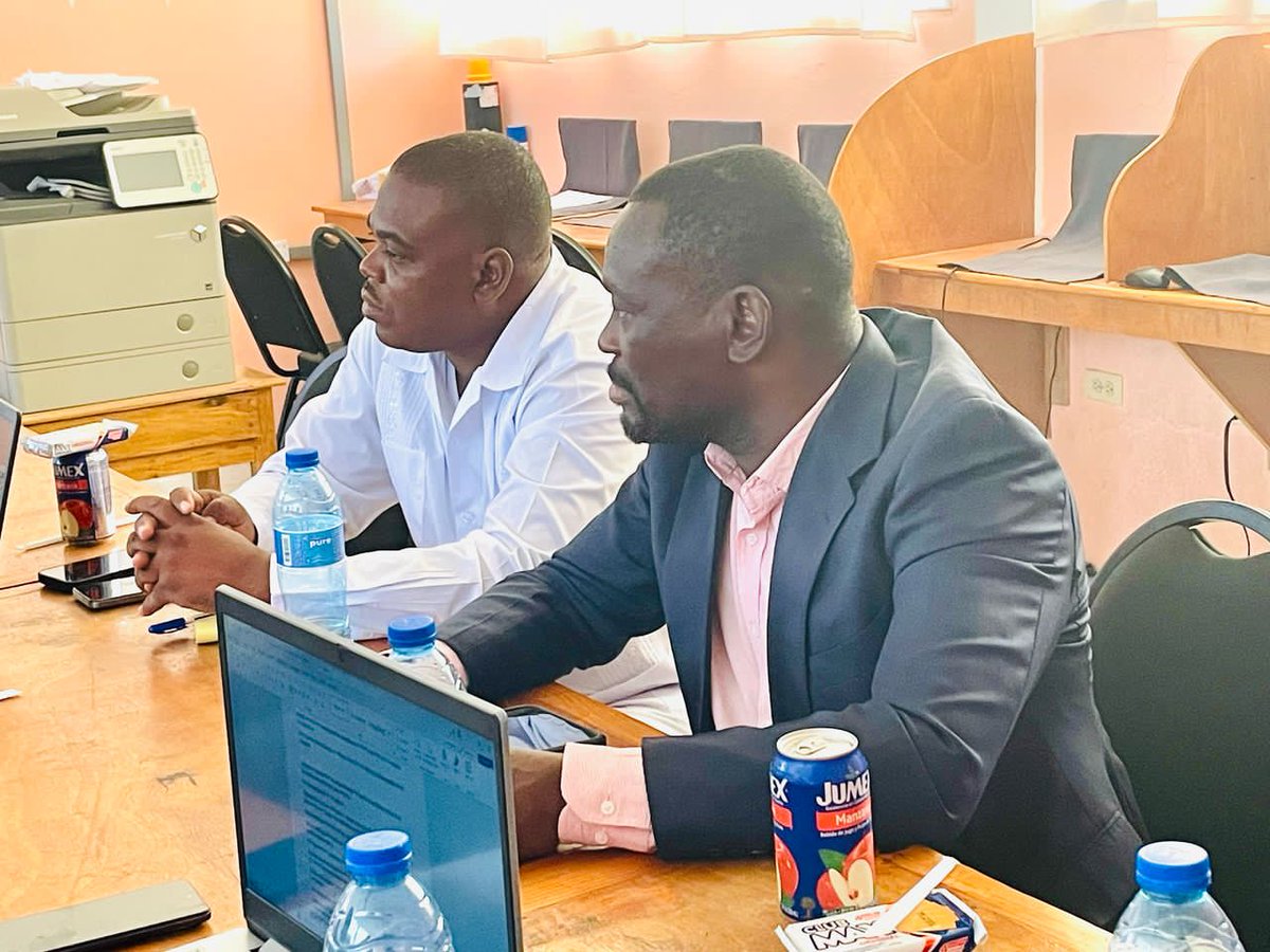 Rencontre du DDEC, accompagné du coordonnateur des EFACAP du Centre et des représentants de chaque sous-réseau du REM (Sommets Éducation, BDEH et EFACAP de Mirebalais), à l'EFACAP de Mirebalais le 18 mars 2025.