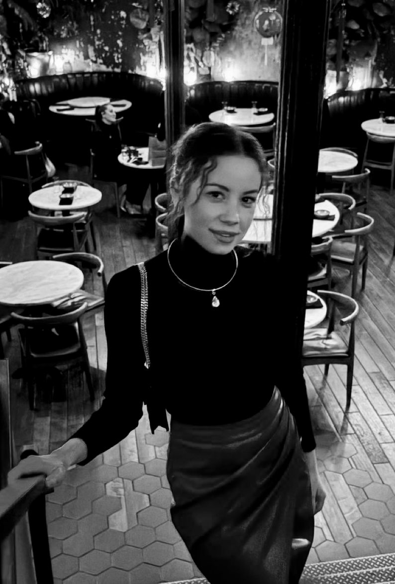 OMBITCHES💥💥 tweet media