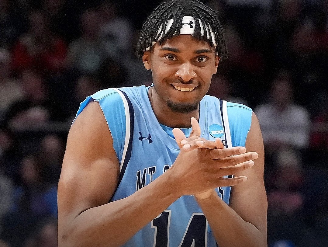 The No. 16 Mount St. Mary’s Mountaineers are set to face the No. 1 Duke Blue Devils in the first round! 🎟️🔥 Can the Mountaineers pull off a historic upset, or will Duke dominate? 👀🏀 #MarchMadness #UpsetAlert #DukeVsMSM