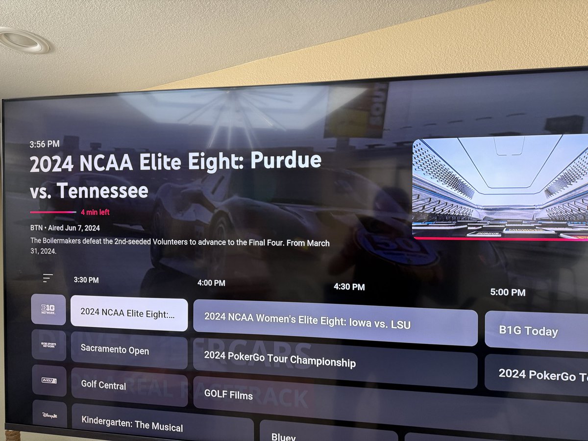 What time is Illinois v UConn? Have some chutzpah B10N 🍿