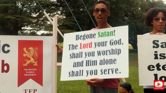 EndTimeHeadline's tweet photo. God-fearing Americans” prepare to stand against satanic “black mass” scheduled to take place at Kansas Statehouse https://t.co/cBYC0TAnZH https://t.co/CXws6A9m3v