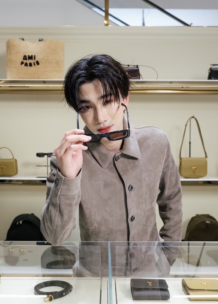 ลงรูปเพิ้ดเพิ้ดให้ตามคำเรียกร้องค่ะ 🖤

HAPPY PERTH DAY 24 🎂
#PERTHppe24แล้วนาา
#SiamParagon