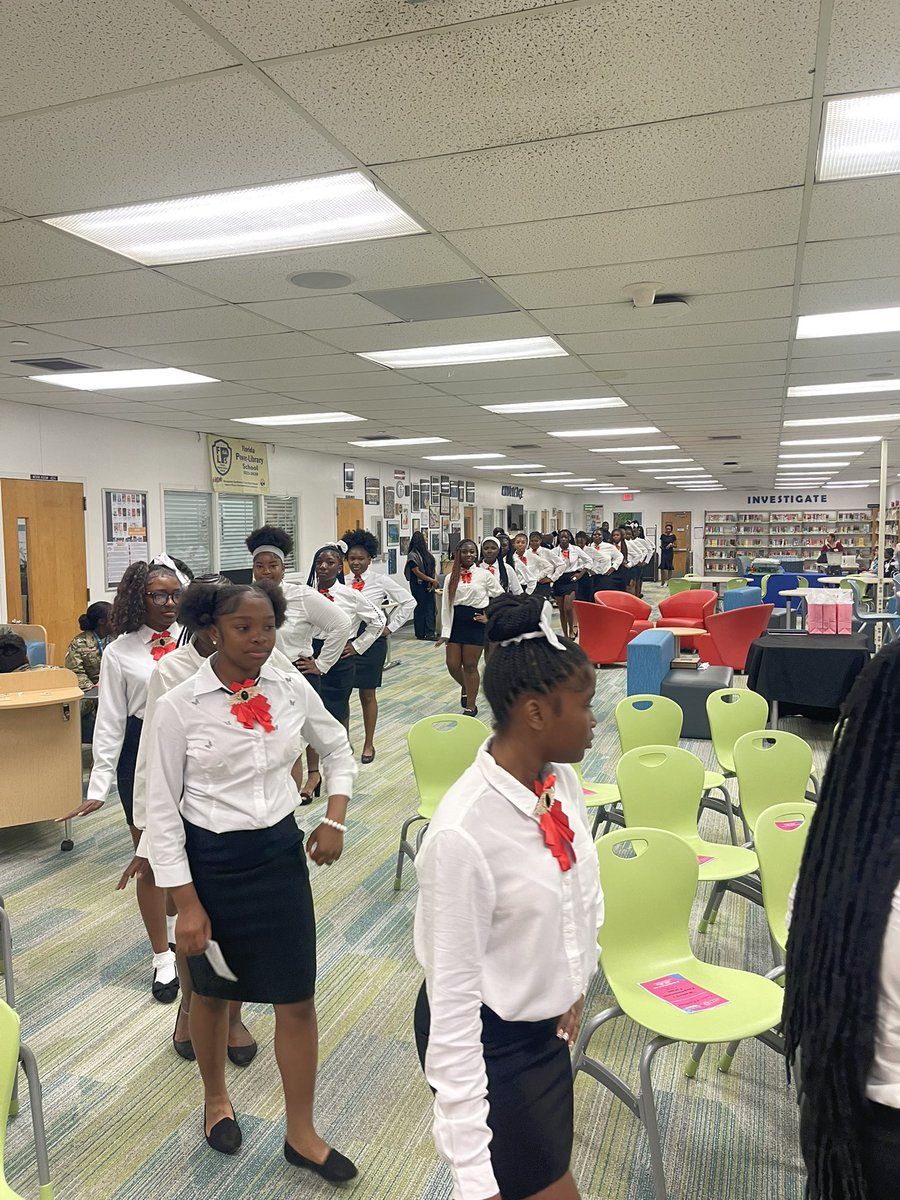 Director Formoso (@msformoso) on Twitter photo I had the honor of joining a panel discussion at Coral Springs Highās Womenās Empowerment event, where I had the pleasure of speaking alongside some FABULOUS women! Shout out to <a href="/Principal_CSHS/">Dwayne Dixon - Principal CSHS</a> #LeadershipMatters! Choose the BEST, Choose BCPS! I had the honor of joining a panel discussion at Coral Springs Highās Womenās Empowerment event, where I had the pleasure of speaking alongside some FABULOUS women! Shout out to <a href="/Principal_CSHS/">Dwayne Dixon - Principal CSHS</a> #LeadershipMatters! Choose the BEST, Choose BCPS!