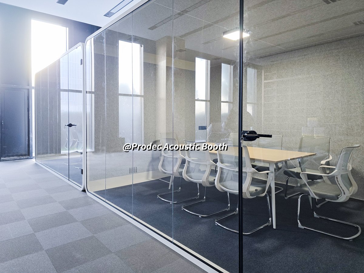 AcousticProdec's tweet image. Running out of meeting rooms? 🚀
Check out this custom-built 8-person soundproof pod! Perfect for companies with limited meeting space.

Ideal for brainstorming sessions or team meetings! 💡✨

#Prodecacoustic #OfficeSolutions #SoundproofPod #MeetingRoom #soundproofbooth