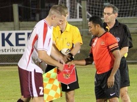 Silakan tulis skor Australia 🆚 Indonesia di reply bawah ya!

Karena Tim Garuda butuh kemenangan maka hadiah pulsa 500rb utk 5 pemenang yg tebakannya bener.

Syarat cuma kasih tagar #TebakSkorMW #TimnasDay dan wajib nebak TIMNAS MENANG biar jadi doa.

Ditutup pas kick off!!