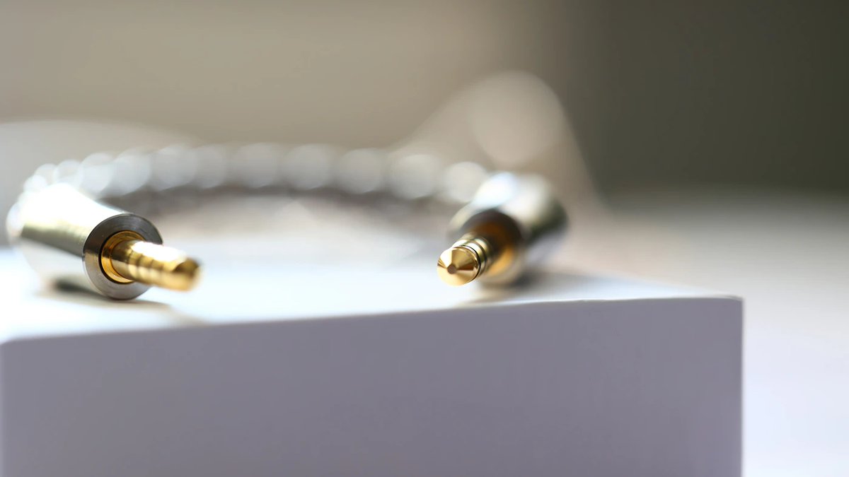 ddhifi_com's tweet photo. "At the end of the day, BC44B is an excellent interconnect cable, short and flexible, with plugs that are small in size."

Read more at: https://t.co/Fn0A8IyMNI

#ddHiFi #BC44Pro #AudioEnthusiast #DailyJoyBoost #PremiumSoundExperience https://t.co/F0tamObDey