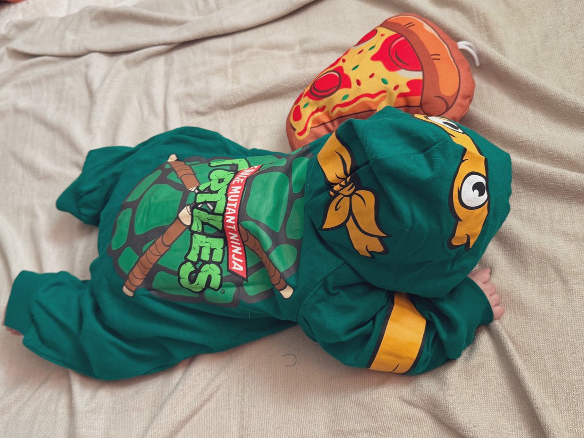 Azaisu2koP's tweet photo. ベビーマイキー🧡👶🏻 https://t.co/APbxdwjjLH