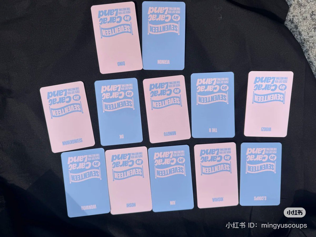KyeomsBaekery's tweet photo. Caratzone photocards for this year’s caratland are SOOO PRETTY😭🤍
Even the back side of these pcs look soo pretty with rqs😭 They also got svt puzzle photocards😭🤍 https://t.co/ya9jqzoGv6