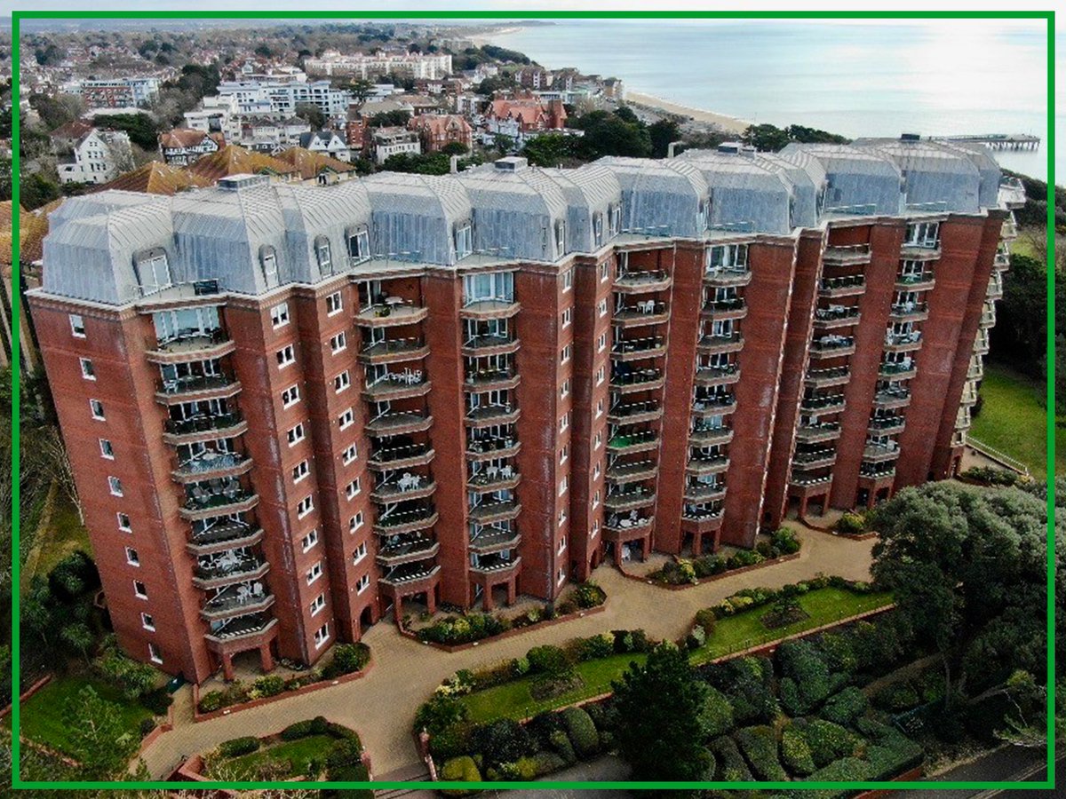 🚧✨ Another stunning transformation by <a href="/roofing_eclipse/">Eclipse Roofing & Waterproofing</a> ! ✨🚧
🔥 And guess what? 🔥 This incredible project has been shortlisted for the NFRC UK Roofing Awards! 🎉🏆
Fingers crossed for the big day!
Massive shoutout to the entire team👏👏
#balcony #refurbishment #finalist #WWUK