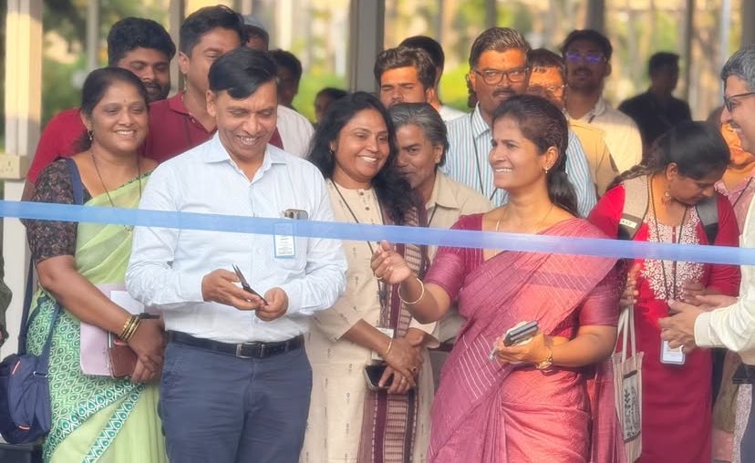 Hubballi Dharwad Infra (@hubballi_infra) on Twitter photo NWKRTC launched City bus service between Infosys and CBT yesterday
NWKRTC MD <a href="/PriyangaMadhan/">Priyanga</a> was present during the occasion
<a href="/nw_krtc/">North Western Karnataka Road Transport Corporation</a> <a href="/JoshiPralhad/">Pralhad Joshi</a> #Hubballi #Hubli #Infosys #Karnataka <a href="/Infosys/">Infosys</a> NWKRTC launched City bus service between Infosys and CBT yesterday
NWKRTC MD <a href="/PriyangaMadhan/">Priyanga</a> was present during the occasion
<a href="/nw_krtc/">North Western Karnataka Road Transport Corporation</a> <a href="/JoshiPralhad/">Pralhad Joshi</a> #Hubballi #Hubli #Infosys #Karnataka <a href="/Infosys/">Infosys</a>