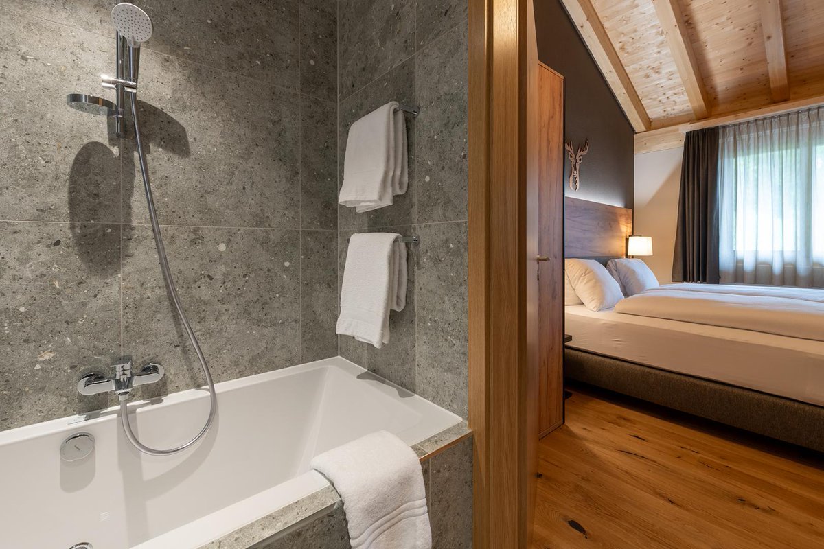 Pradas Resort tweet media