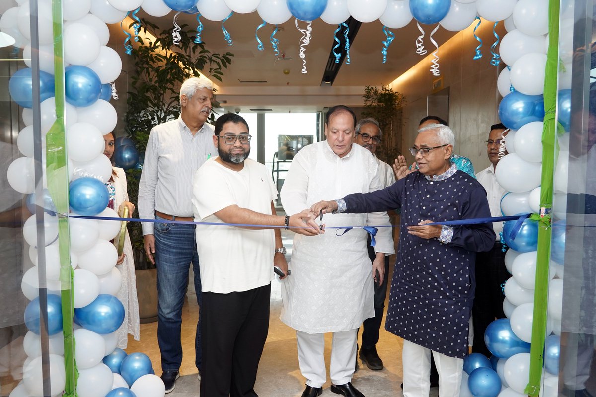 envoytextiles's tweet photo. Envoy Textiles Limited inaugurated a new Marketing Office at Gulshan-2 on March 17, 2025. The Chairman, Managing Director, and other corporate directors attended the Dua Mahfil following inaguration. A new office will boost business and will help to grow strong industry presence. https://t.co/pMPwvVurBG