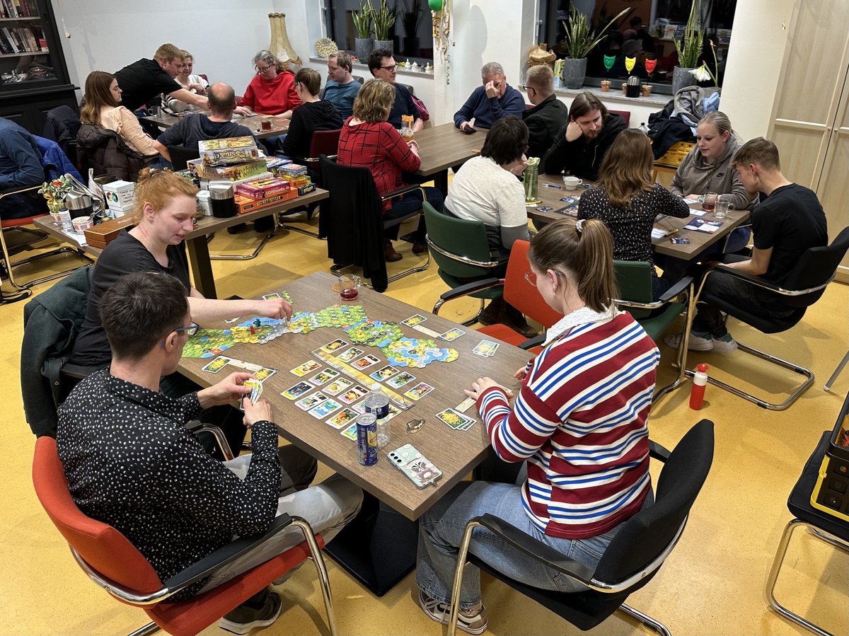 Spellenavond Limburg komt naar Peel en Maas: eerste editie op 16 april omroeppenm.nl/nieuws/nieuws/…