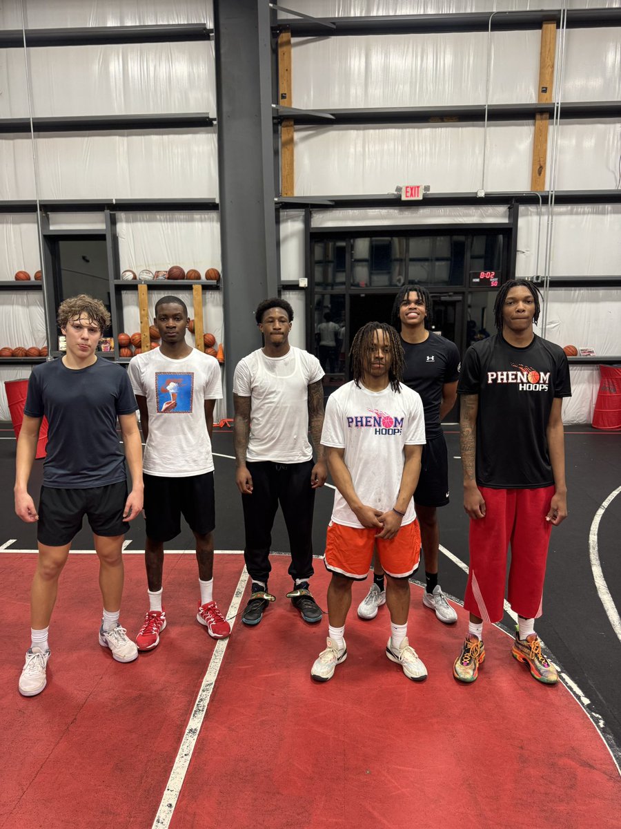 Tamar Slay (@slay9) on Twitter photo Big Work in the Gym Tonight!
Elite talent getting after it! 🔥💪🏾 Love seeing these guys locked in and pushing each other to new levels.
🔥 UAlbany’s starting SG @khenibriggs
🔥 Chambers standouts <a href="/tarrisbouie/">tarris bouie</a> @dmartln
🔥 Carmel Christian’s own @bryceslay2
🔥 Carmel Christian’s Big Work in the Gym Tonight!
Elite talent getting after it! 🔥💪🏾 Love seeing these guys locked in and pushing each other to new levels.
🔥 UAlbany’s starting SG @khenibriggs
🔥 Chambers standouts <a href="/tarrisbouie/">tarris bouie</a> @dmartln
🔥 Carmel Christian’s own @bryceslay2
🔥 Carmel Christian’s