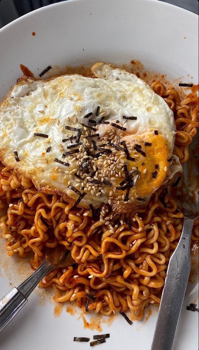 racuncune's tweet photo. Resep indomie yg bisa km coba dirmh😋🍜 https://t.co/BqDHbVnKIQ