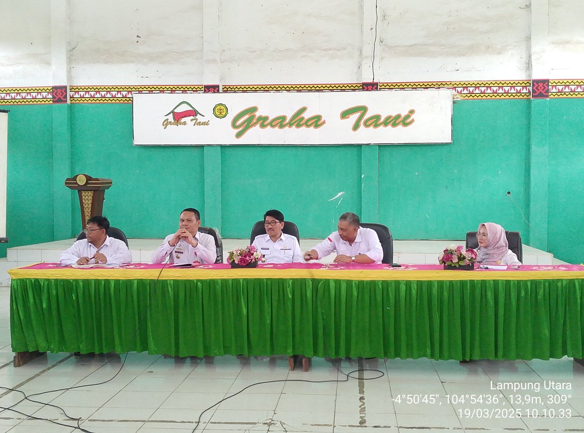 BrMPLampung's tweet photo. Tabikpun! 
Salam dari Bumi Lampung🙏

Lakukan Koordinasi, Capai Target Swasembada Pangan

#agrostandar
#PertanianBekerjaSepenuhHati
#sayaBSIP
#BSIP_KitaPastiLebihBaik https://t.co/w9ELJziELm