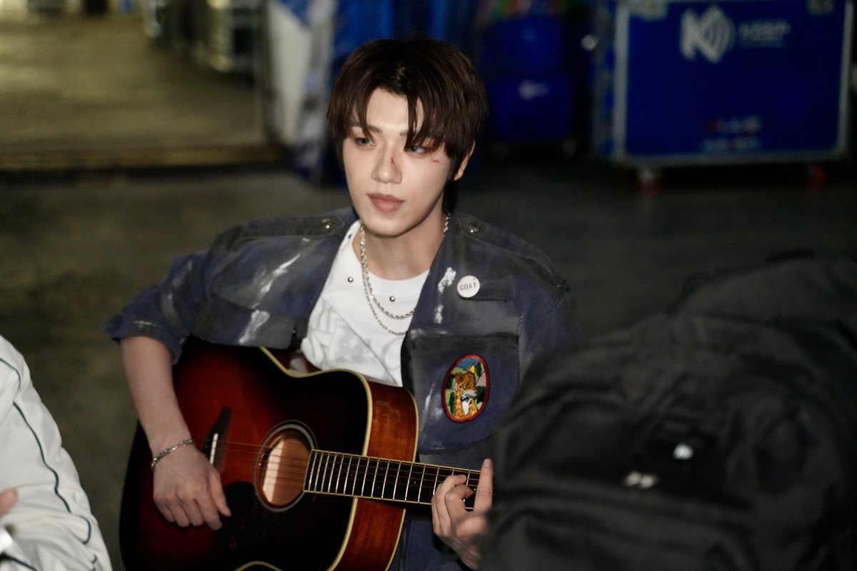lyu_maisonb's tweet photo. I want to sing my song for you. https://t.co/R5FO002bdB