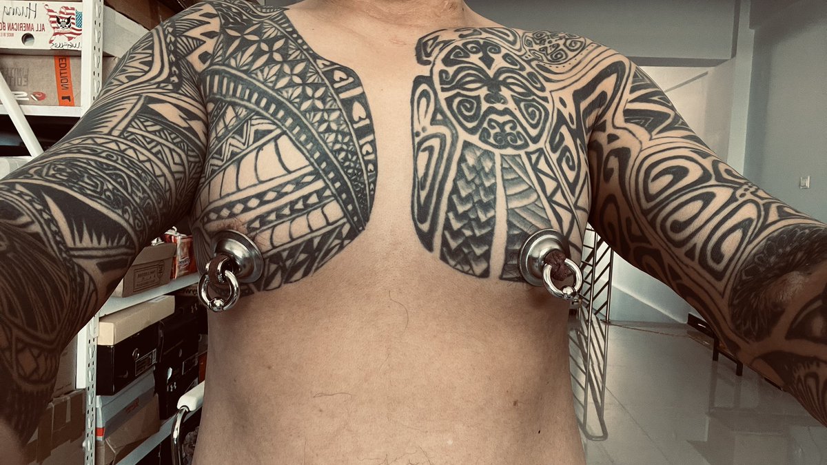 黑胶皮革队长 (@qg6k2) on Twitter photo 