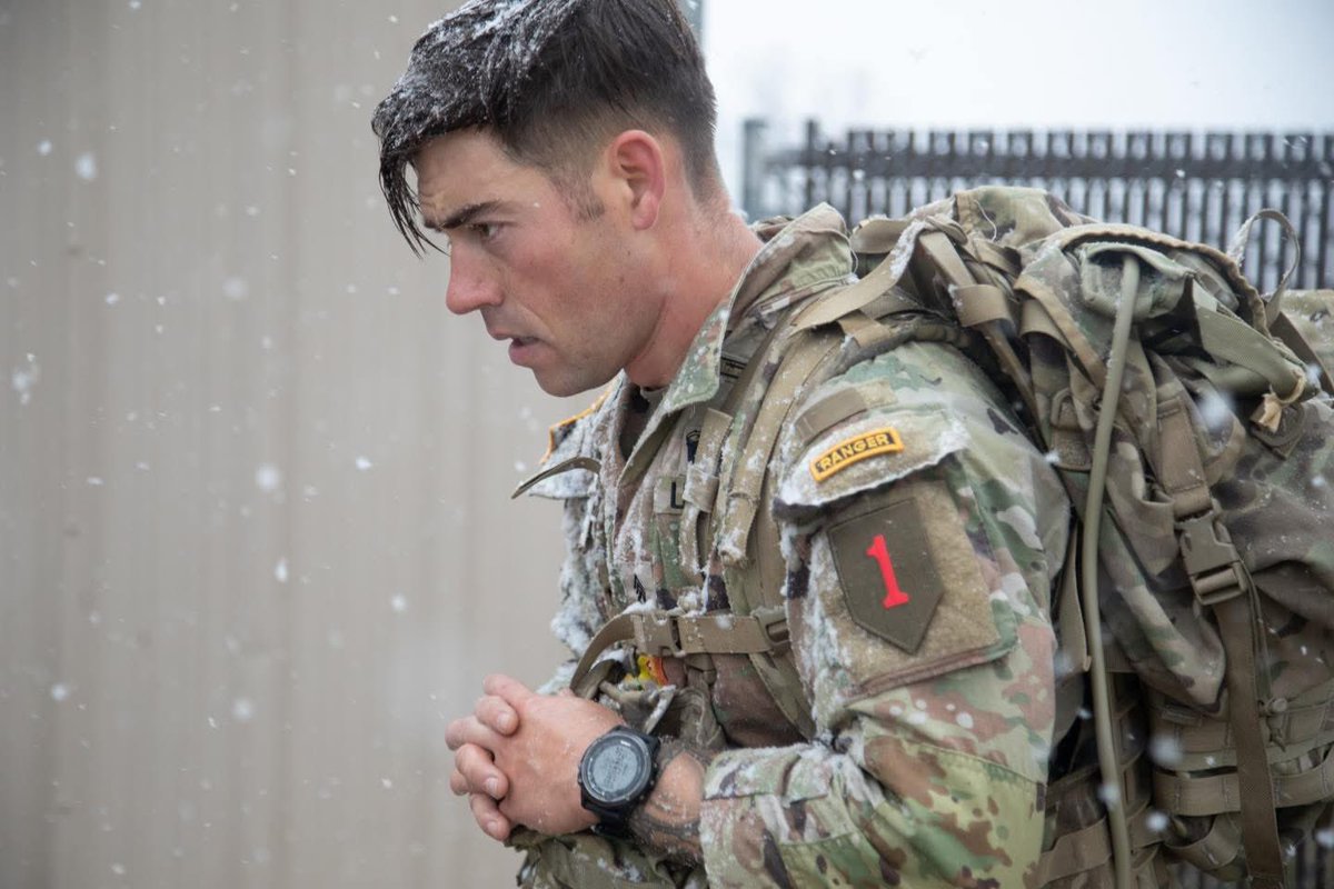 FightingFirst's tweet photo. The 1st Infantry Division stays ready to overcome any obstacle in our way whether it’s raining, snowing, or shining. 🌨️❄️☀️
 #thiswelldefend #BigRedOne #Army250 https://t.co/sl8Xqr1ylt